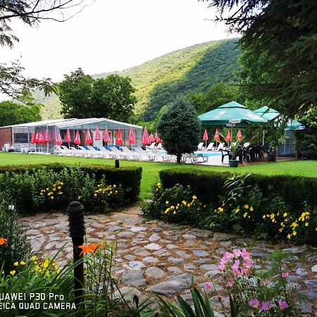 Hotel Divetsite Sliven 外观 照片